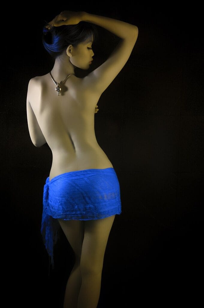 rear view woman blue show me